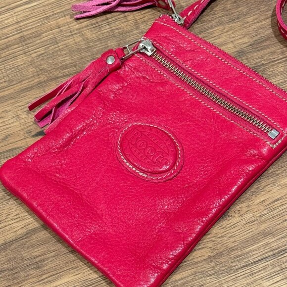 EUC Roots Vintage Small‎ Crossbody Bag - Hot Pink - Picture 4 of 13